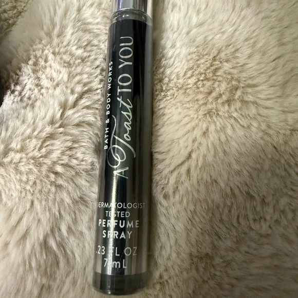 Bath & Body Works “A Toast To You” fragrance set. - Picture 5 of 7